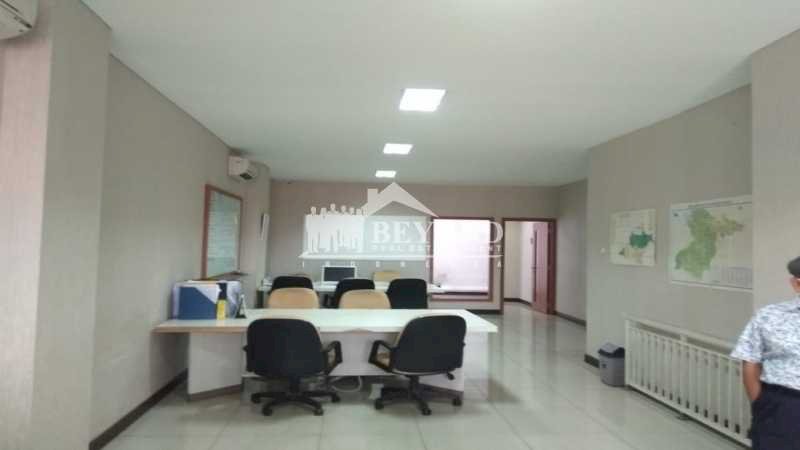 UNTUK NIAGA OK BANGET RUKO 3 LANTAI DI BKR, BANDUNG