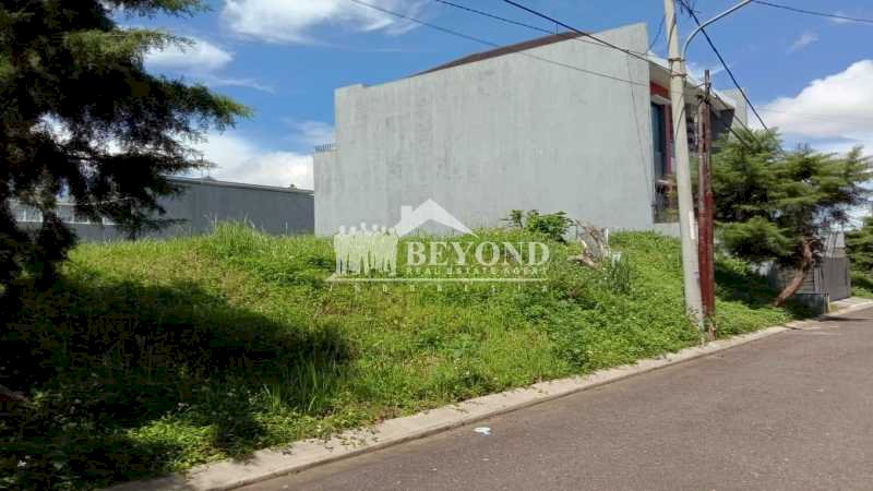 IMPIAN BANYAK ORANG PUNYA KAVLING DI LOKASI HEBAT SETRADUTA, BANDUNG