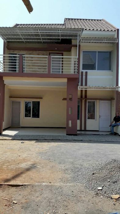 Dijual Rumah Di Sekarpuro Dekat SMKN 6 Kota Malang