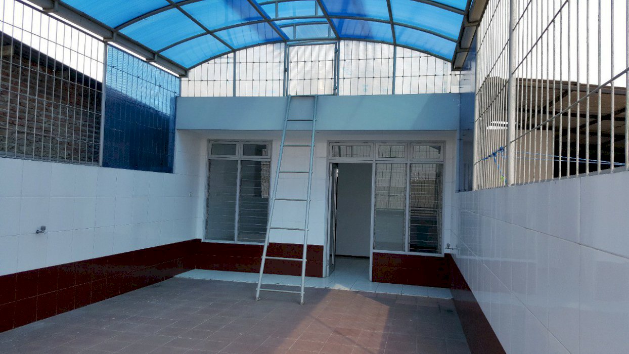 Disewaka Ruko Ciraland Surabaya