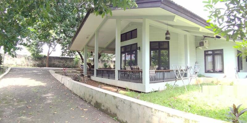 Dijual rumah di jagakarsa LT 1703m Lokasi Strategis