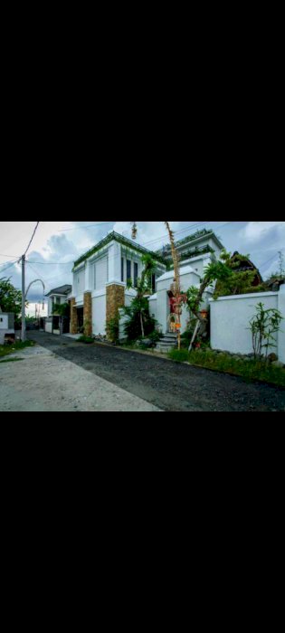 RUMAH MEGAH LANTAI 2 SEDAP MALAM RENON DENPASAR