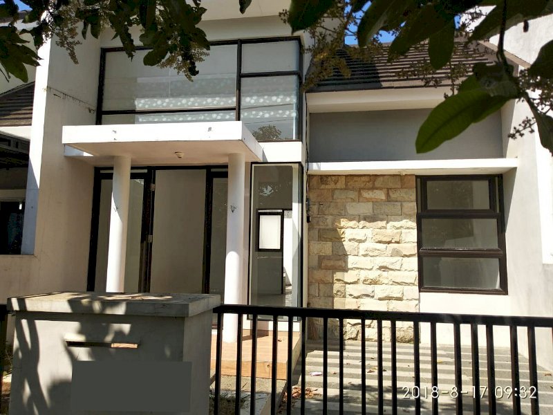 Rumah Disewakan di Perumahan Greenland, Tidar Malang GMK00006