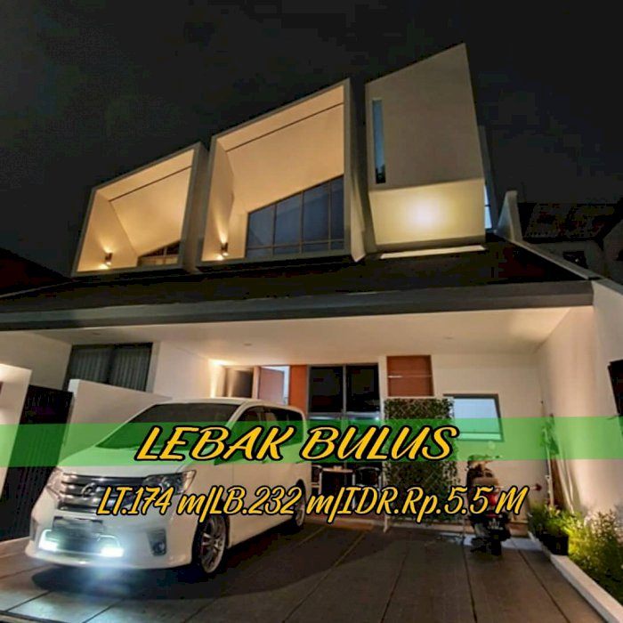 RUMAH MEWAH DALAM KOMPLEK LEBAK BULUS,LEBAK BULUS JAKARTA SELATAN