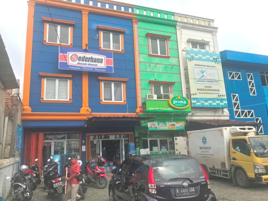 Ruko 3 Lantai Dekat Informa Pinggir Jalan Raya Cinere