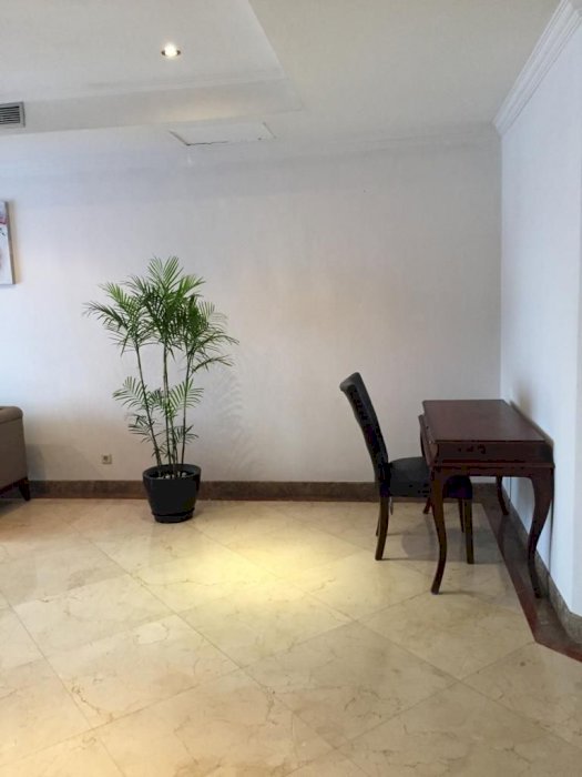 Apartment Kusuma Chandra luas 127 m2 harga NJOP di SCBD Sudirman Jakarta Selatan