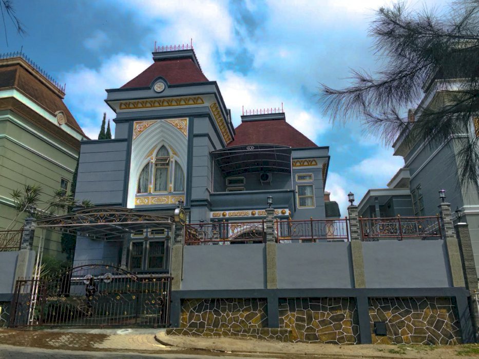 Di sewakan villa kota bunga tyfe victorian