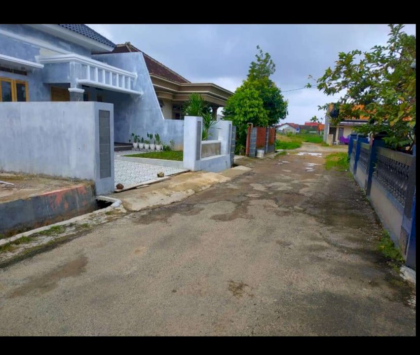 Rumah mewah siap huni