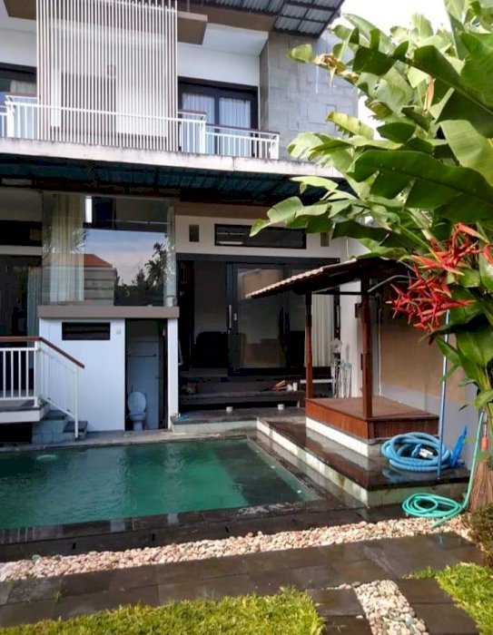 Rumah renon Denpasar Bali lokasi batang hari