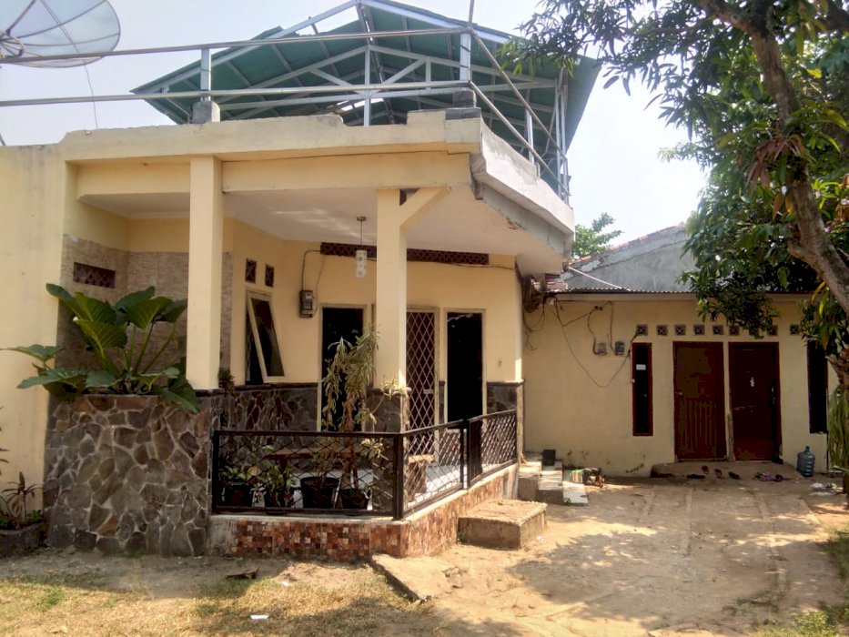 Dijual Rumah Induk  Beserta 2 Kontrakan di TajurHalang Bogor