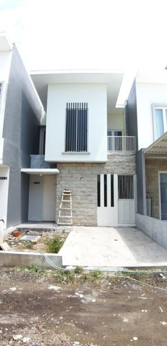 Di Jual Rumah Graha Vilas Siap Huni
