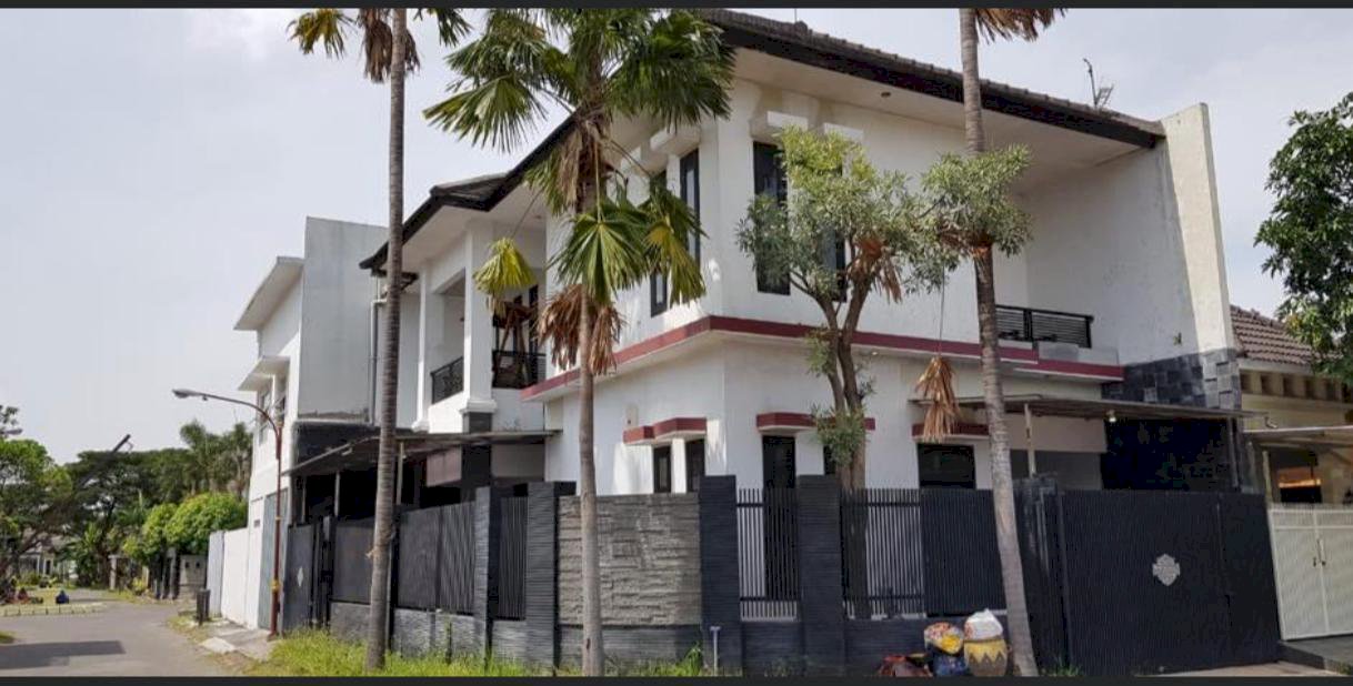 Rumah 2 lantai di tengah kota Sidoarjo Mutiara Citra Regency