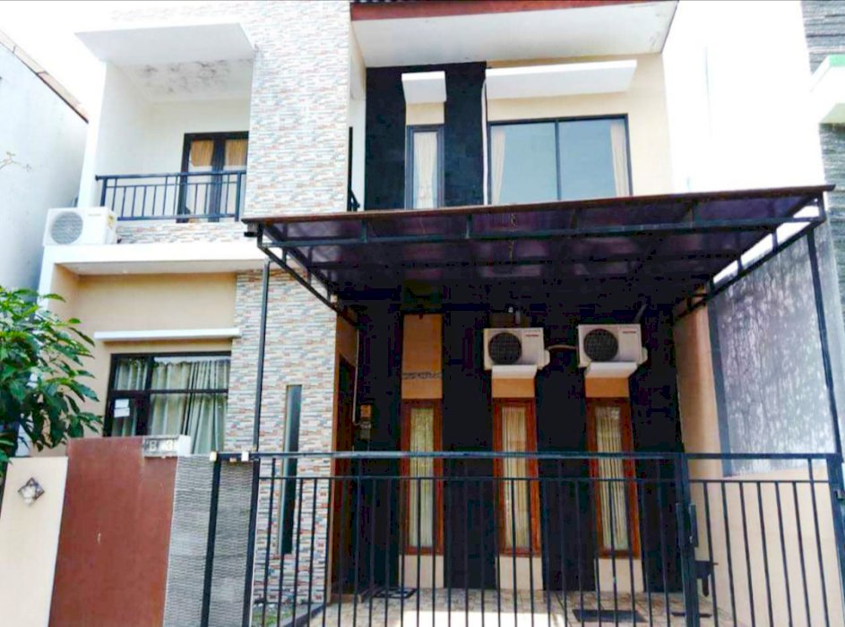 Hunian Mewah 2 Lantai Bangunan Gagah Istimewa Cluster One Geat