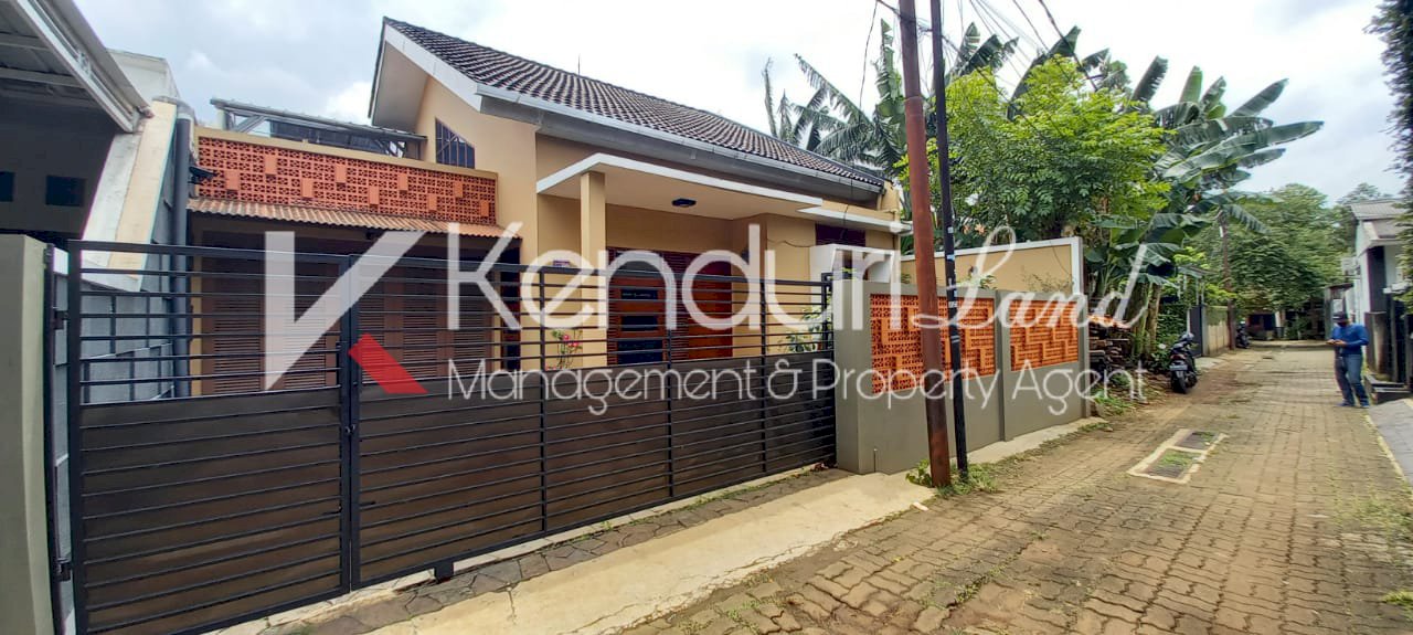 Rumah MURAH tanah Luas Lokasi Strategis