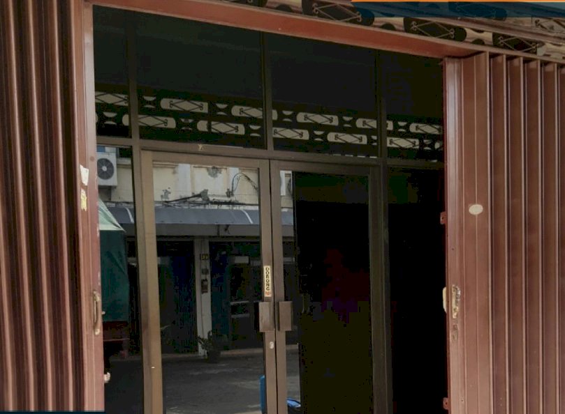 400_Disewakan Ruko 3 Lantai 40,5 m2 4-5x9 di Klampis Megah Surabaya