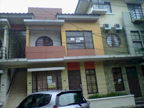 TOWNHOUSE PERMATA HIJAU SPECIAL UNIT