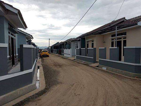 bikin rumah sesuai selera hanya di pesona bumi paniisan