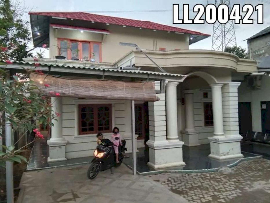 DIBAWAH PASARAN Rumah dan Klinik Bidan Mandiri di Gunung Putri Bogor