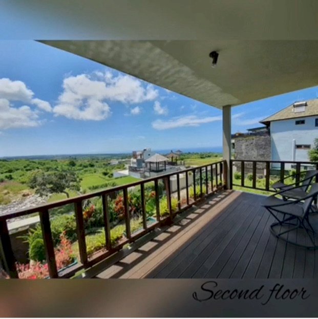 UNBLOCKED VIEW 3 BEDROOM FREEHOLD VILLA IN PECATU IDR 4,6 BILLION