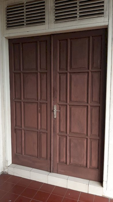 Dijual Rumah  LT 753 m2 LB  250 m2 Jl Agatis Budi Agung  Rp 4,6 M NEGO