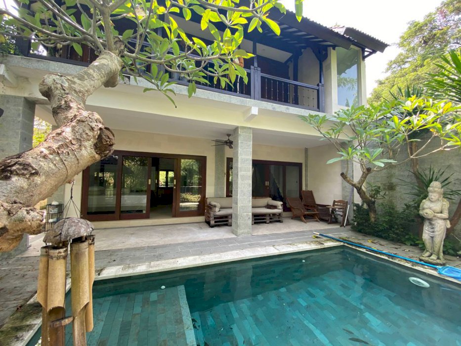 VILLA CANGGU LOSS SUNGAI VIEW SAWAH