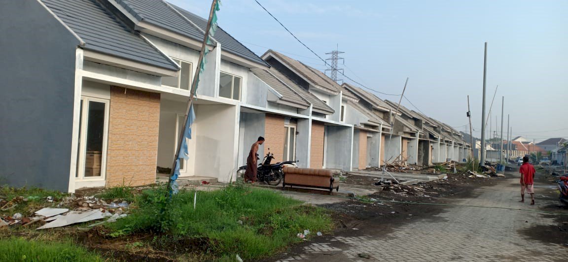 SELATAN SURABAYA!! RUMAH NEW GRESS... HARGA 400JT-an TAMAN PONDOK LEGI
