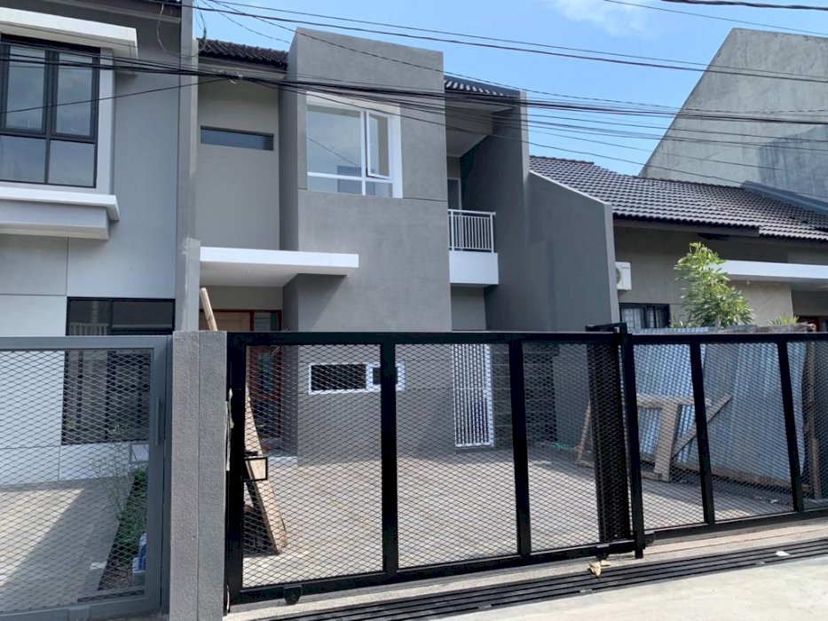 Rumah 2lt baru gress minimalis salendro turangga