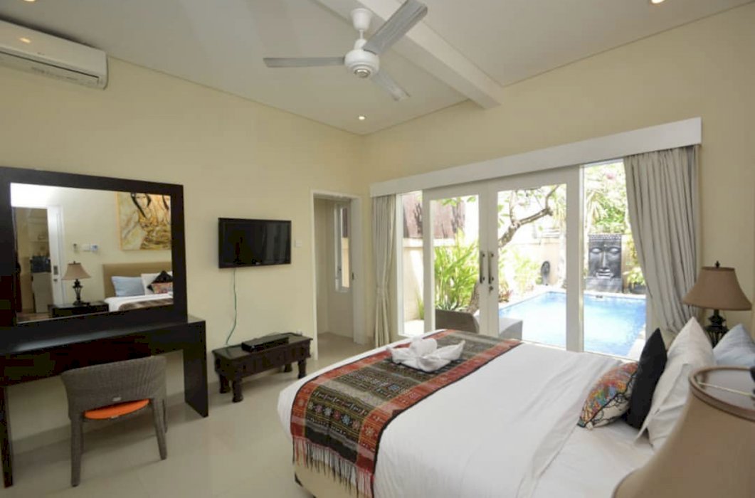 2 BEDROOM FREEHOLD VILLA SEMINYAK IDR 4,7 BILLION