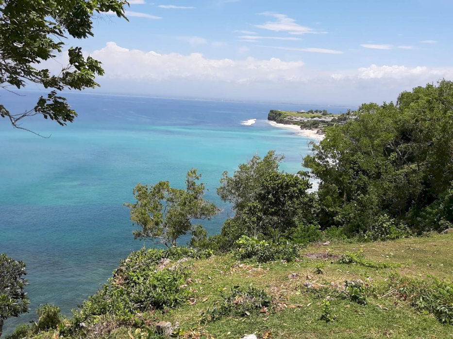 CLIFF TOP LAND BINGIN BEACH BALI 4,9 HA