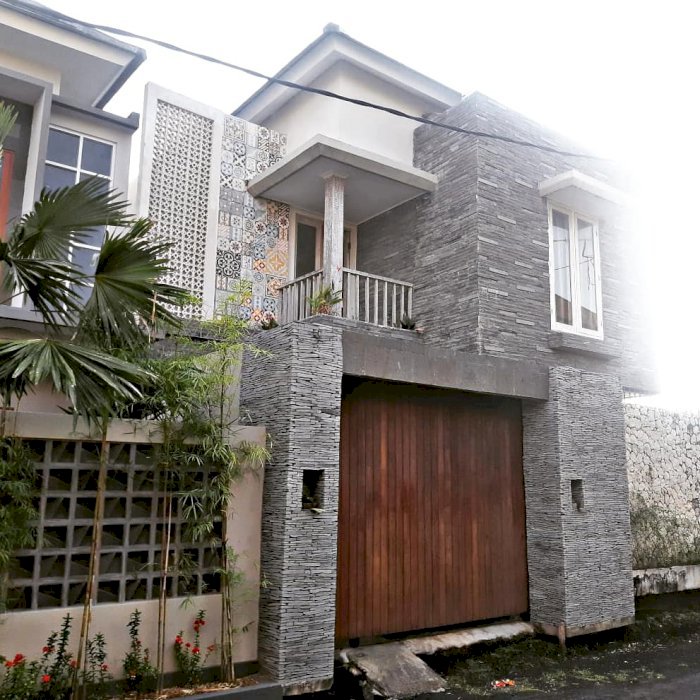 LANTAI 2 VIEW SAWAH LINGKUNGAN BULE KUTA UTARA