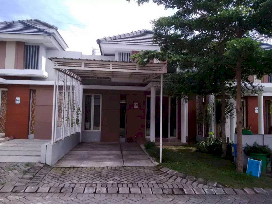 DIJUAL RUMAH LOKASI GREEN ORCHID SUHATT- FULL PERABOTAN