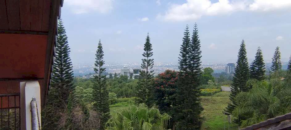 RUMAH RESOR DAGO PAKAR CITY VIEW