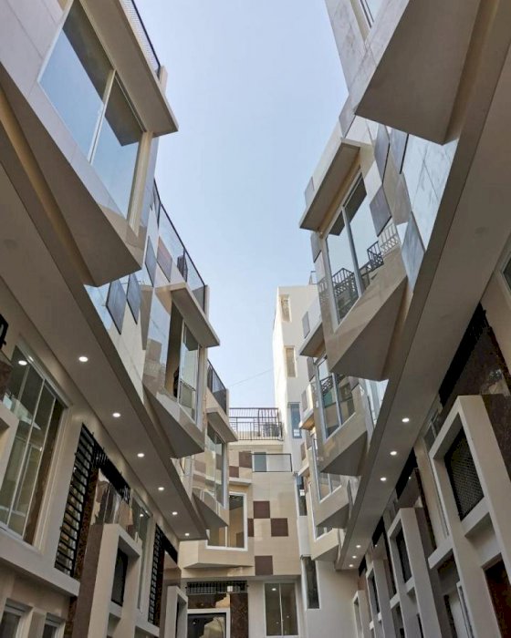 aparthouse intercon at kebon jeruk rumah 3 lantai murah dan strategis