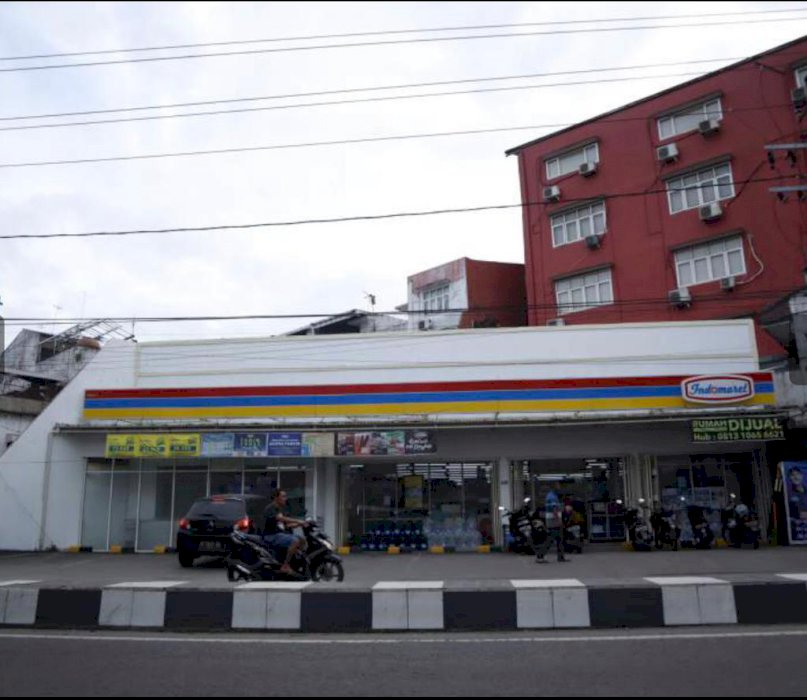 Dijual Rumah untuk Usaha Modern Mart Samping Universitas di Sekip Medan Sumut