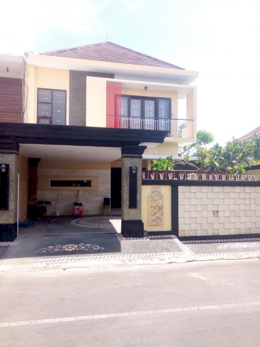 SEMI VILLA MINIMALIS RENON TUKAD BADUNG