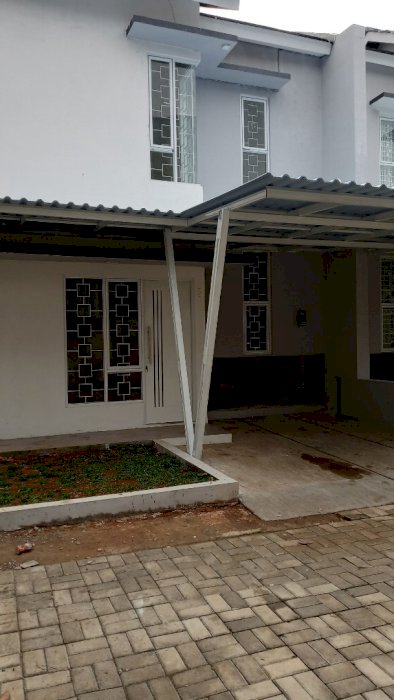 Jual Rumah Lokasi strategis harga terjangkau !,  15 menit exit tol BSD