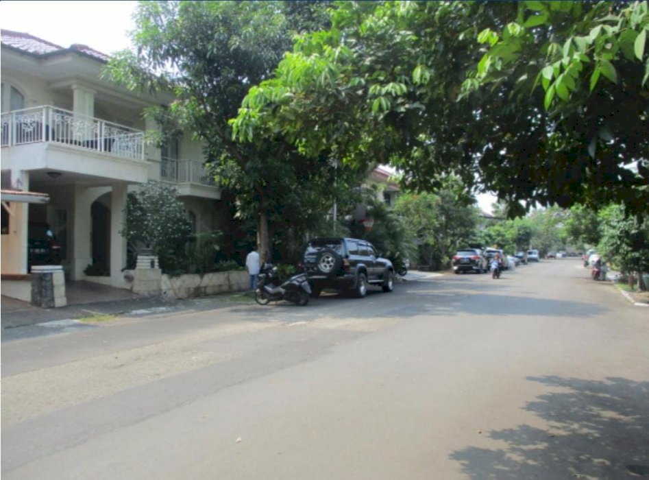 Dijual murah Rumah bagus Bintaro Tangerang Selatan.