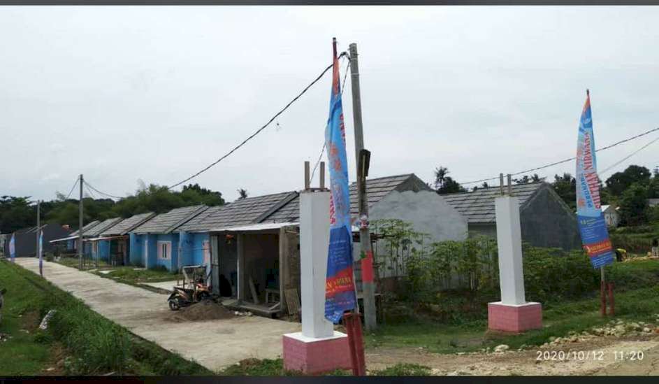 Rumah subsidi belakang MM2100
