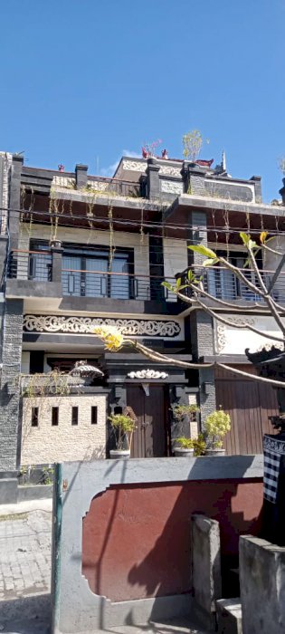 LANTAI 3 PEMOGAN DEKAT MALL GALERIA BALI