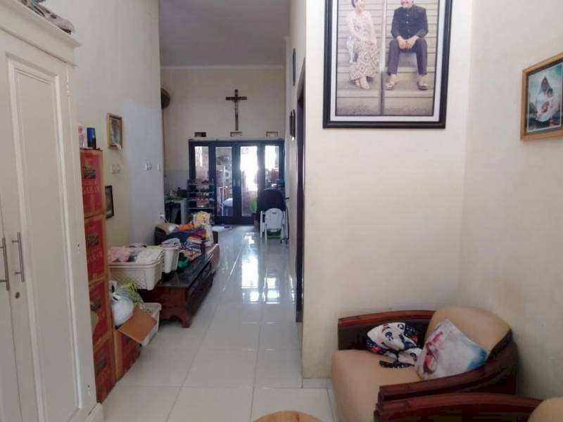 Rumah Dijual di Jalan Bunga Malang GMK00184