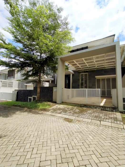 The Araya type Ixora Valley Perumahan Kota Malang