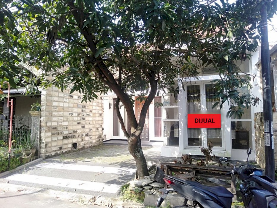 RUMAH MODERN LOKASI SAWOJAJAR KOTA MALANG