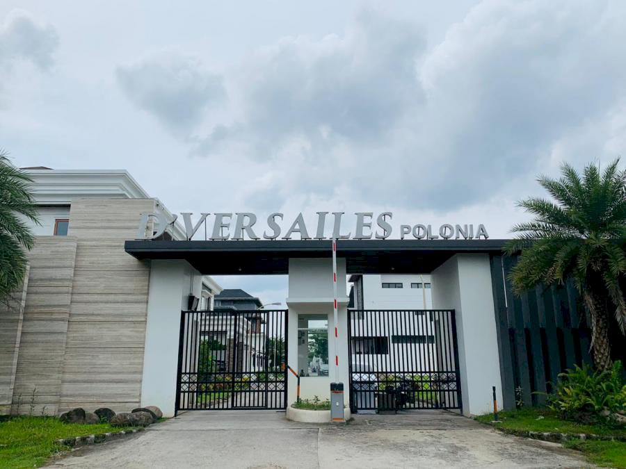 DI JUAL KAVLING DI KOMPLEK D'VERSAILES POLONIA