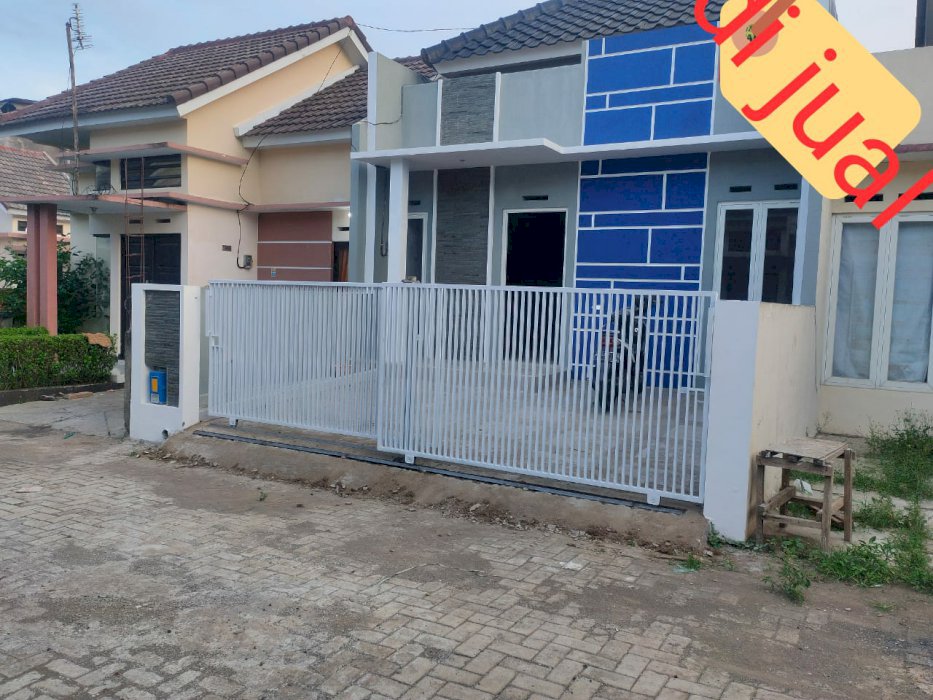 RUMAH MODERN MINIMALIS LOKASI ARJOWINANGUN, DEKAT BLOCK OFFICE