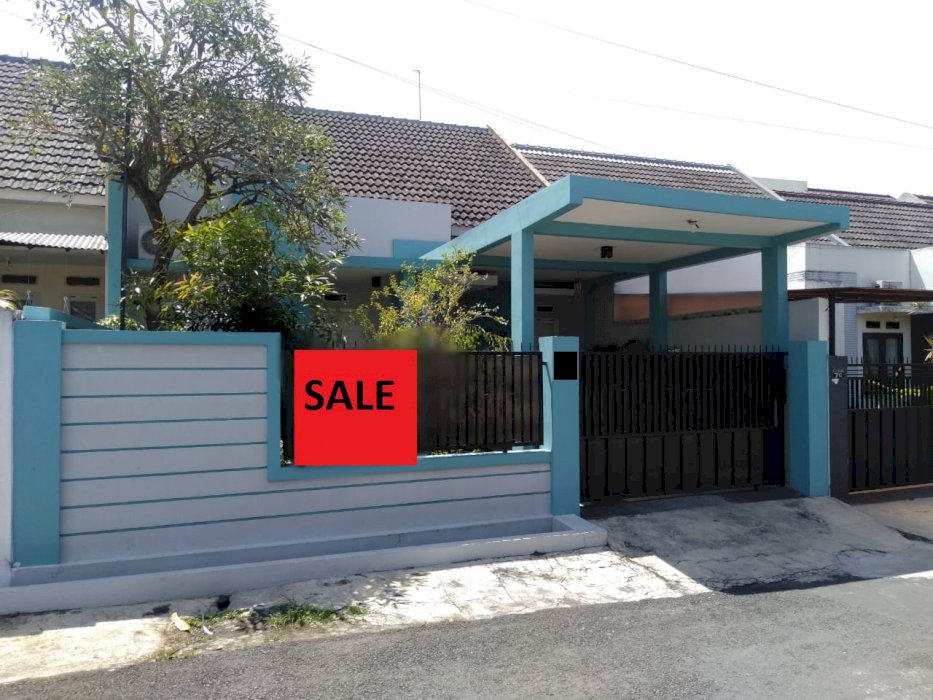 RUMAH 2 LANTAI LOKASI JL. BUNGA-BUNGAAN LOWOKWARU