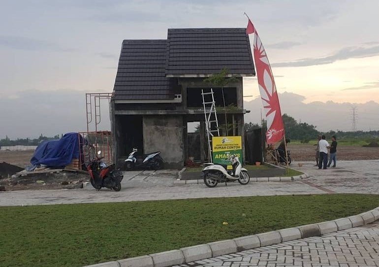 RUMAH PUSAT KOTA KRIAN 2JTan/BULAN TAMAN KRIAN REGENCY SIDOARJO