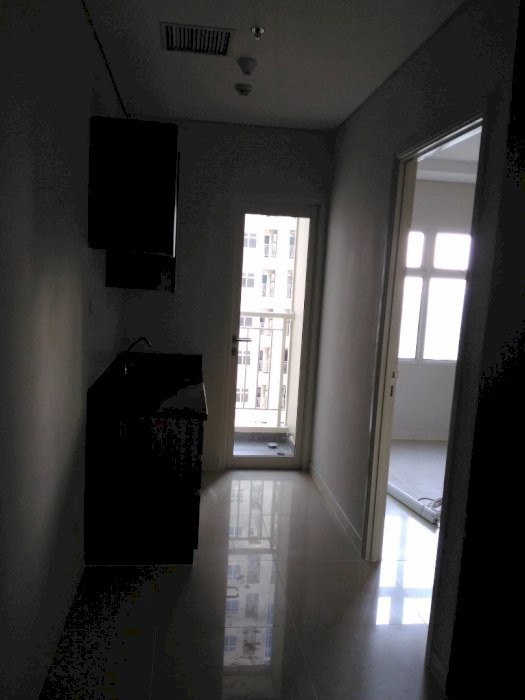 Apartemen Madison Park 1 kamar semi furnish lantai rendah view pool