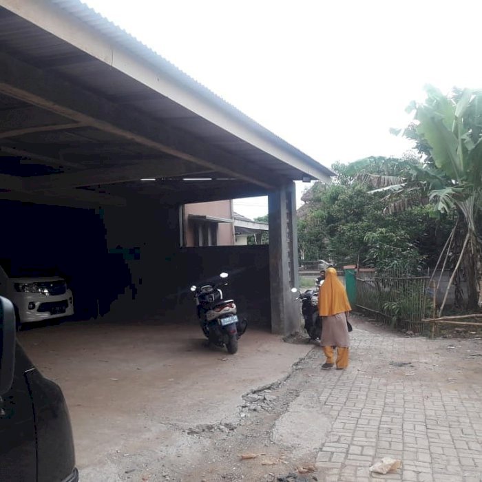 dijual tanah plus bangunan