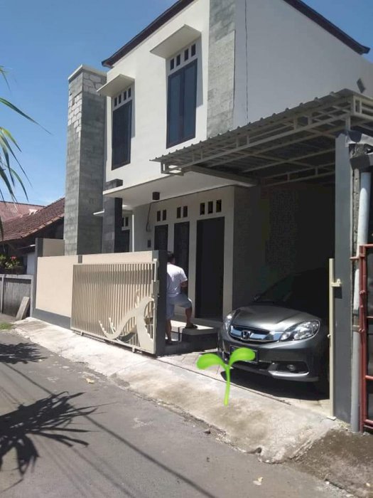 LANTAI 2 BARU GRESS DEKAT RS.SANGLAH DENPASAR