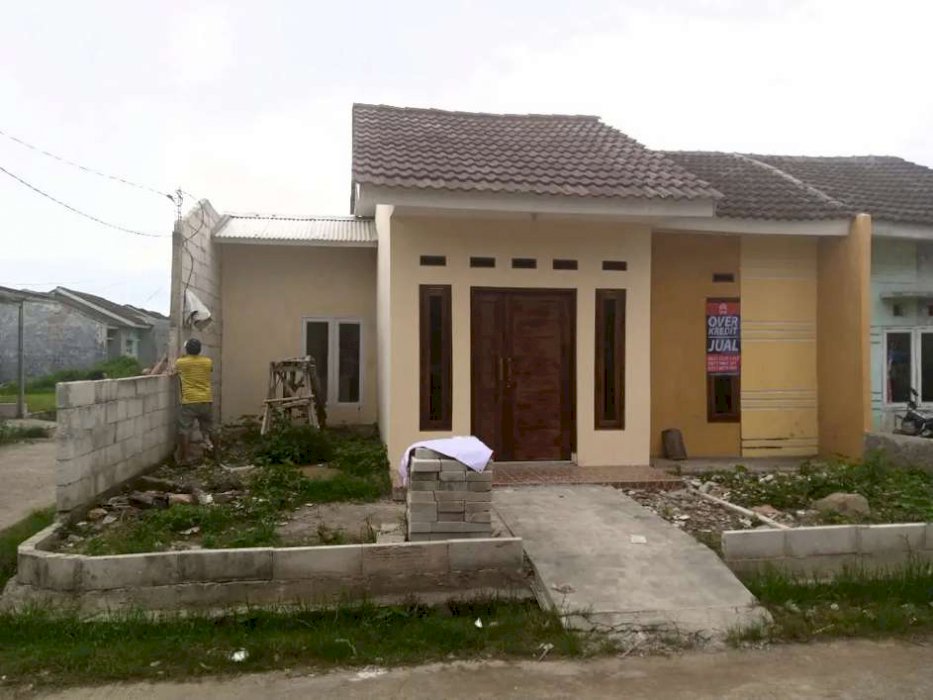 RUMAH LUAS HOOK, SIAP HUNI, HARGA 200JUTAAN DI CIBARUSAH JAYA CIKARANG